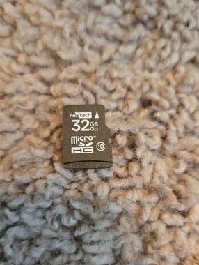 32GB microSDHC Memory Card - nexTech - Black